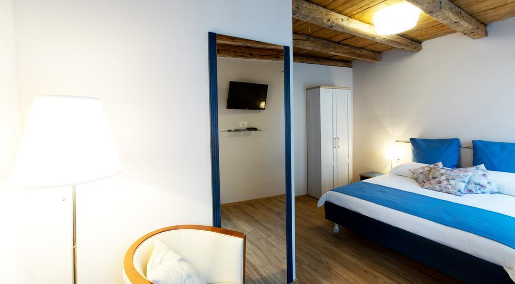 Guesthouse Centrum B&B Izola Dış mekan fotoğraf
