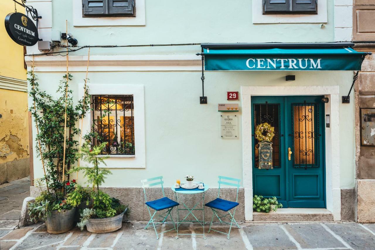 Guesthouse Centrum B&B Izola Dış mekan fotoğraf